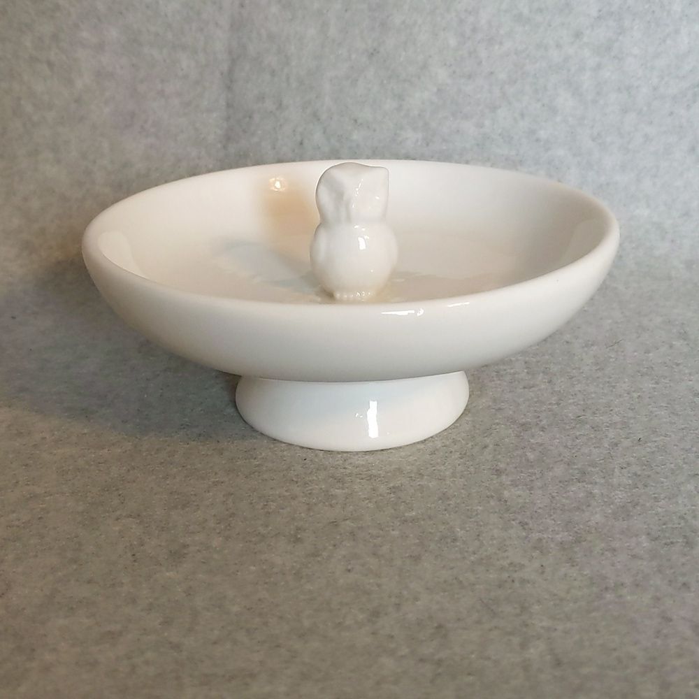 White Owl Pedestal Trinket Ring Jewelry Holder Ceramic